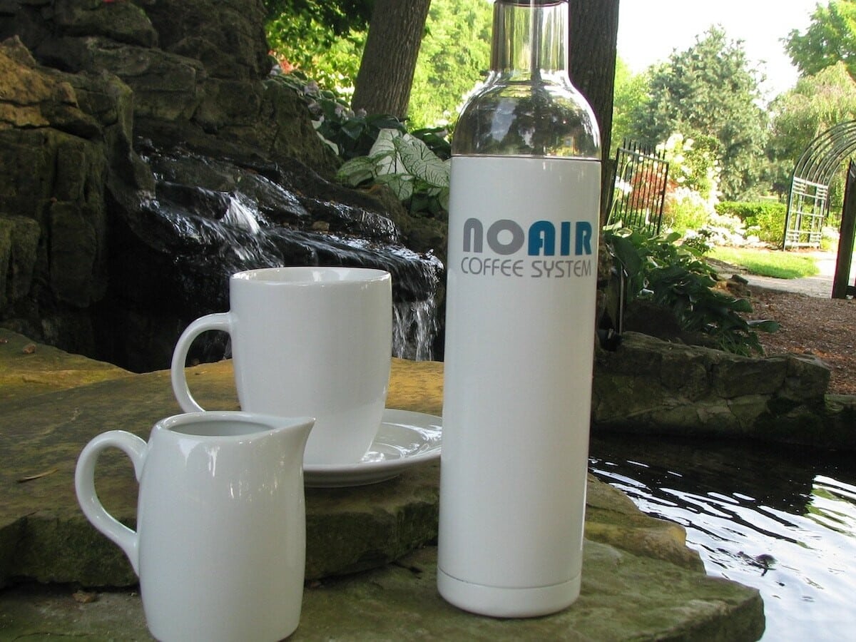 The Vacuum-Sealed NoAir Coffee Brewer Is Pumped and Ready