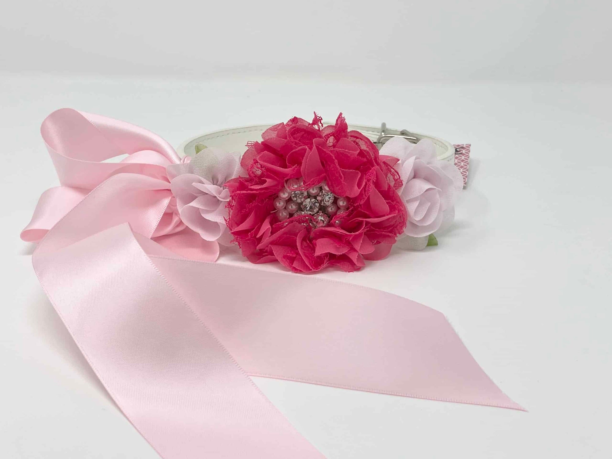 White Dog Collar with Rhinestones/Pearls on Dark Flower and Light Pink Flowers image 0