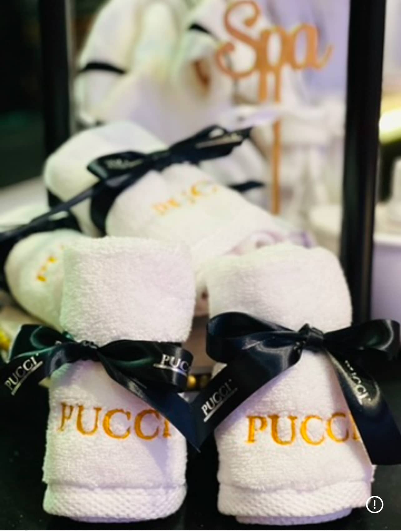 PUCCI Cafe Hand Towels image 0