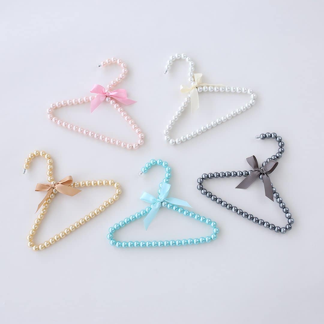 Pearl Clothes Hangers for Dogs image 0