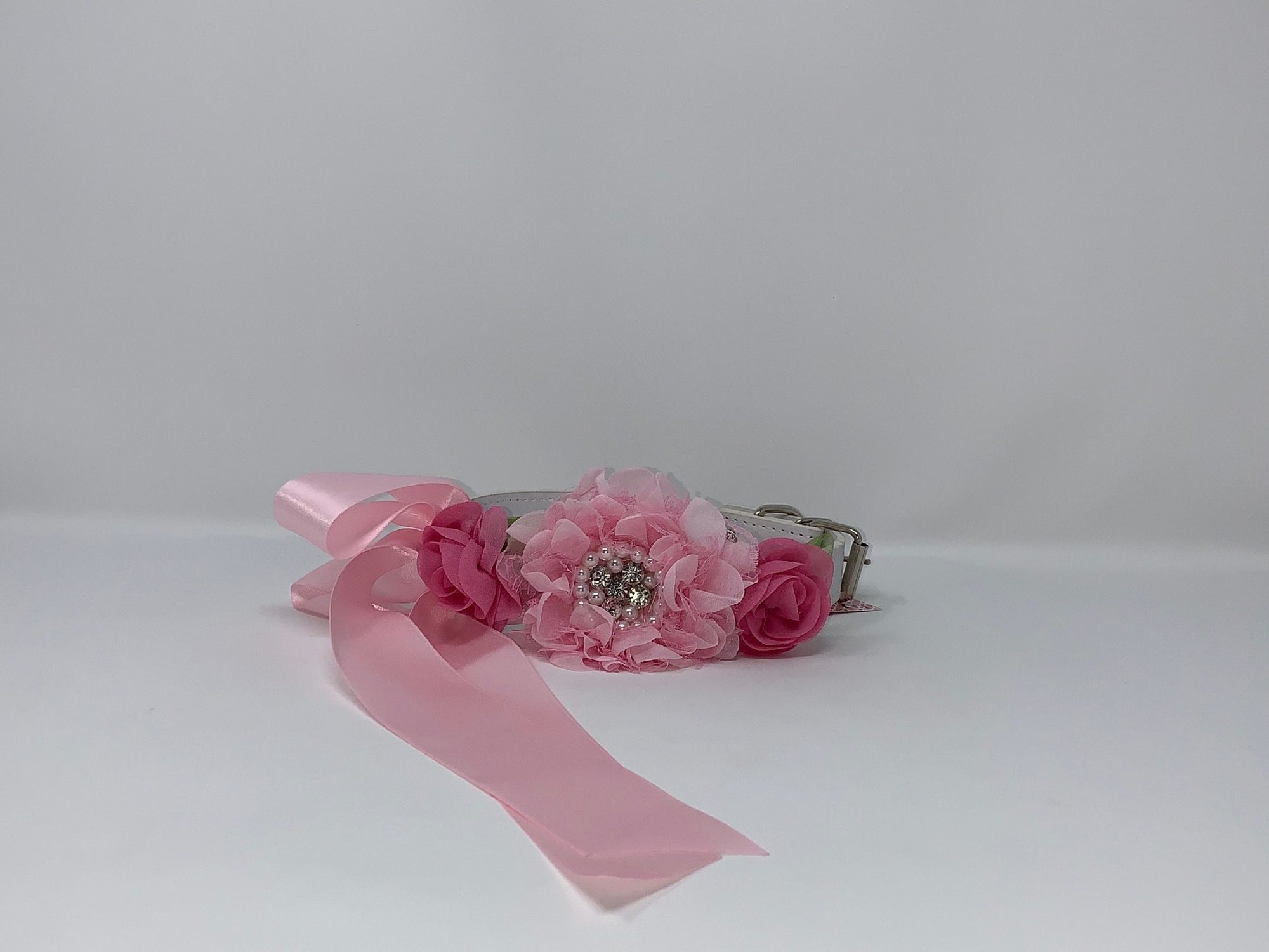 White Dog Collar with Hot Pink Flowers and Rhinestones image 0