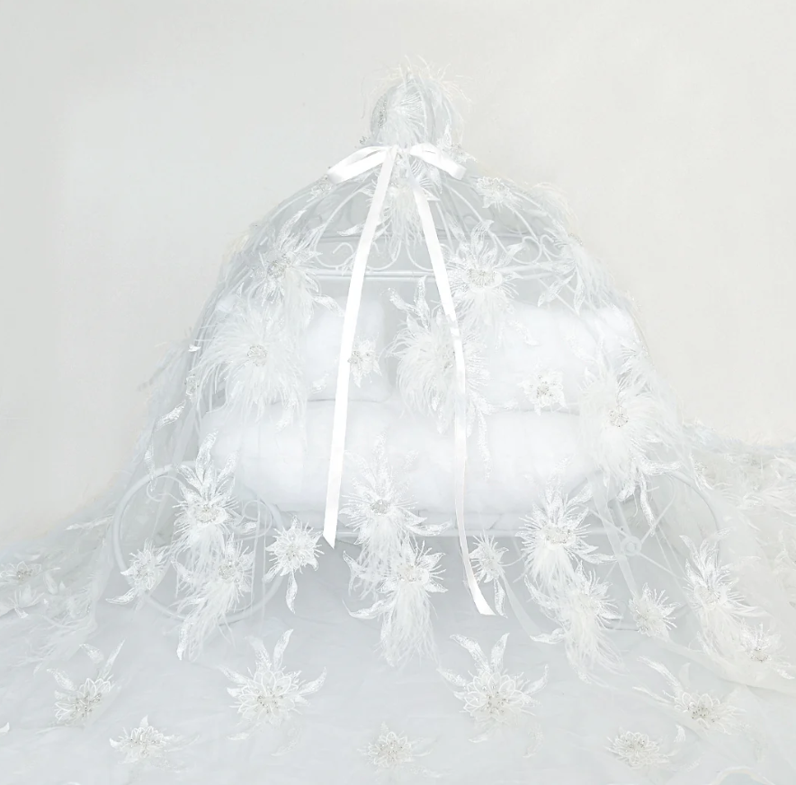 PUCCI Cafe Prima Donna Dog Carriage Pet Bed 4